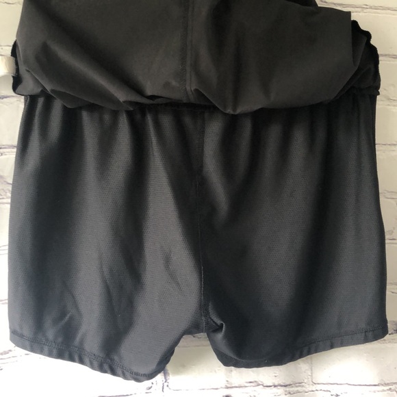 Athleta Black Stellar Skirt/Skort Curved Hem Sz S - Picture 9 of 12